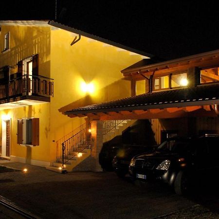 Sweet House Only Rooms Peschiera del Garda Exterior foto